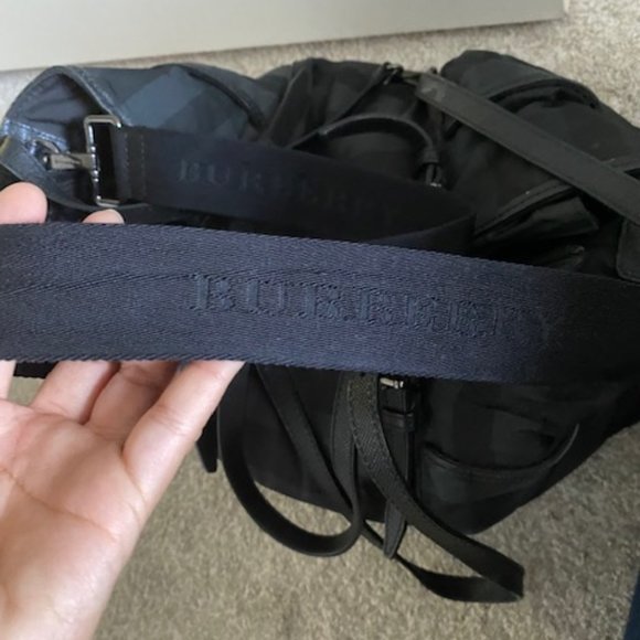 Authentic Burberry Diaper Bag (Quiet Luxury!!) - Picture 6 of 8